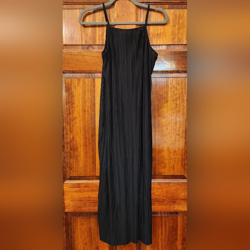 NWT Womens size small black dress